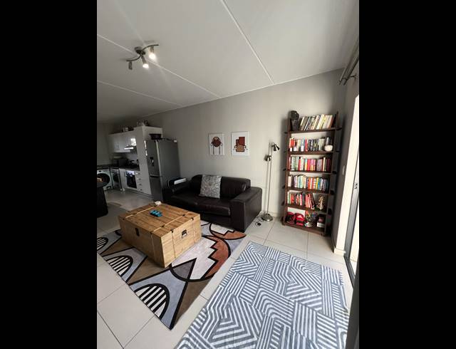 2 BEDROOM APARTMENT FOR SALE IN NORTH RIDING